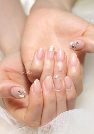 ネイル Lulu nail salon 南堀江店所属・西村 あやかのネイルデザイン