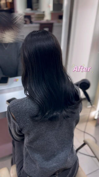 ブルーブラックカラー
実習などで暗くしたい方に是非
地毛の色の明るさくらいまで暗くできます！

2 stepのtreatment付きなのでとっても艶感の出る髪の毛になります

カウンセリングの際に色落ちの色味や現在の髪の状況などについてしっかりと考えてカラーをご提案させていただきます！
ご予約お待ちしております 