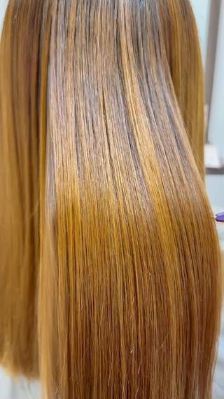 梅雨前に縮毛矯正+トリートメントで
つい触りたくなっちゃうサラサラヘアに𓏸︎︎︎︎⁡𓈒 𓂃 