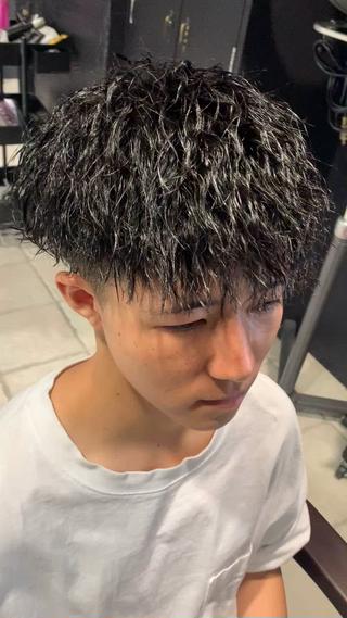 ショート メンズ メンズパーマ/難波/ 心斎橋　室園亮佑のヘアスタイル