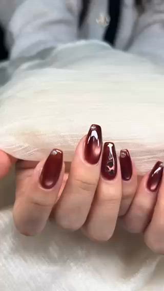 ネイル Lino Nailのネイルデザイン