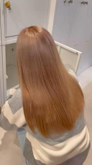 カラー ニトウ レイナ🌺🌴🐠のヘアスタイル
