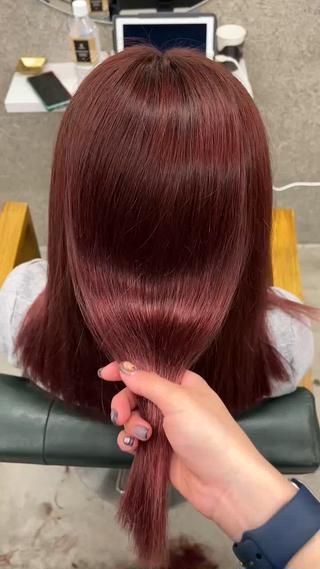 艶と柔らかさが他の縮毛矯正とは違います！髪に艶がでる美髪矯正です！ブローやアイロンなどは使わずに普通に乾かしただけで今までにない艶がでます☆癖がなくなりボリュームも抑えられ軽くなったように感じます☆美髪矯正/髪質改善 