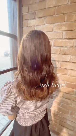 セミロング 🧡ミルクティー/ レイヤー🧡ショウナのヘアスタイル