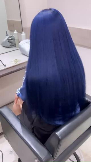 カラー カラースペシャリスト ・齊藤 羽瑠輝のヘアスタイル