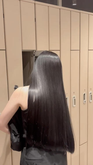 ロング Unami 表参道Mayukiのヘアスタイル
