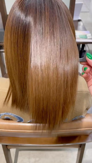 ツヤツヤ、サラサラな髪になります！
回数を重ねるとより綺麗な髪の毛をキープする事ができます 