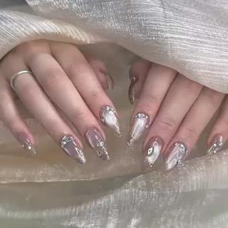 ネイル Nail salon Lycoris キキのネイルデザイン