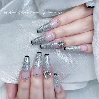 ネイル Nail salon Lycoris キキのネイルデザイン