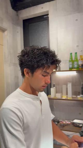 ショート パーマ メンズ 大阪梅田メンズサロン メンズパーマ荒川琢磨のヘアスタイル
