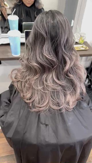 ロング _White広島所属・バレイヤージュ 隅中秀弥のヘアスタイル