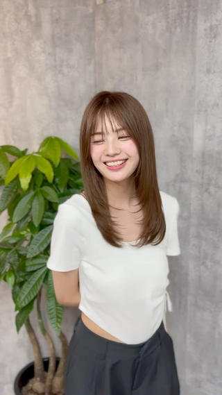 ミディアム トップスタイリスト こうすけのヘアスタイル