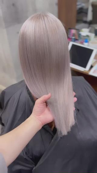 セミロング カラー 難波ブリーチカラー 伊藤洋輝のヘアスタイル