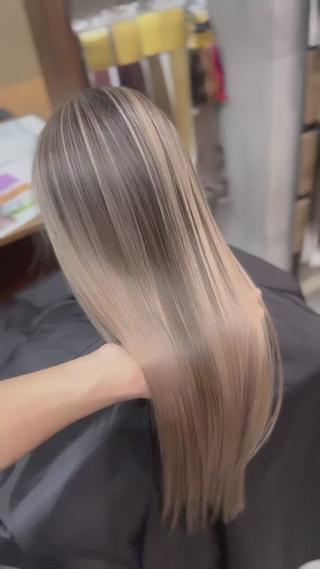 ロング カラー 難波ブリーチカラー 伊藤洋輝のヘアスタイル