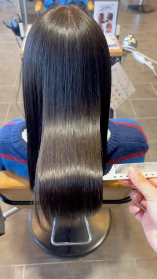 ロング カラー ツヤ髪の匠/髪質改善 山本晃太のヘアスタイル