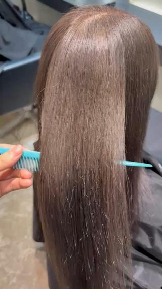 カラー WELLY  TOKYO所属・🌈レイヤーカット/ ハイトーン🌈タクマのヘアスタイル