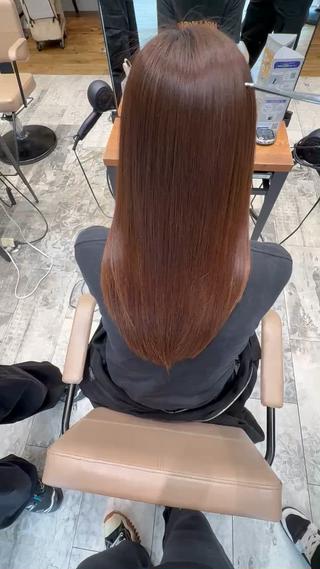 ロング 和田 茉日琉のヘアスタイル