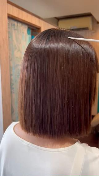 ミディアム 早坂 さくらのヘアスタイル