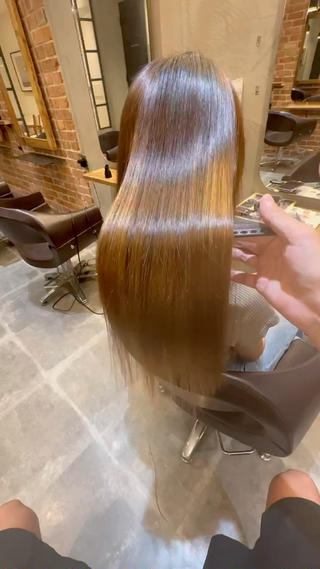 ロング 佐藤/本物志向の 髪質改善サロンのヘアスタイル