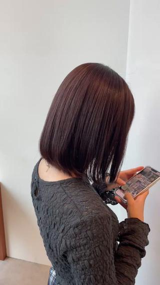 ワンカラーでできるピンクブラウンです！
赤みを活かして可愛いカラーいかがですか？ 