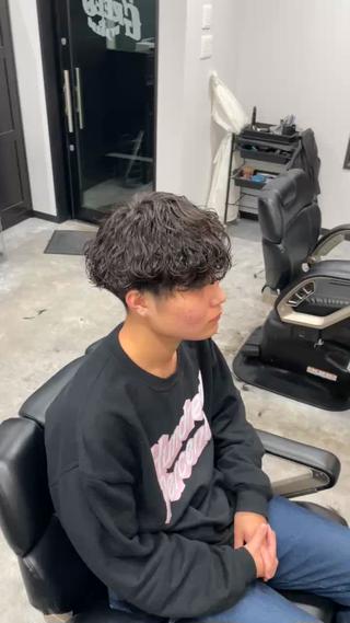 パーマ メンズ メンズ専門店 BORDOのヘアスタイル