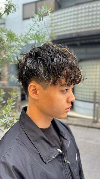 一気にあかぬけ!パーマ×ハイライト!!️️
ハイライトデザインは抜きっぱなし!
ハイライトのメニューはインスタDMより受け付けています*゜