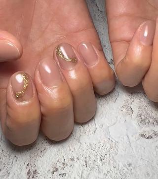 オフィスネイル
お好みのカラーに調色
ナチュラルスキンカラーのニュアンスデザイン 