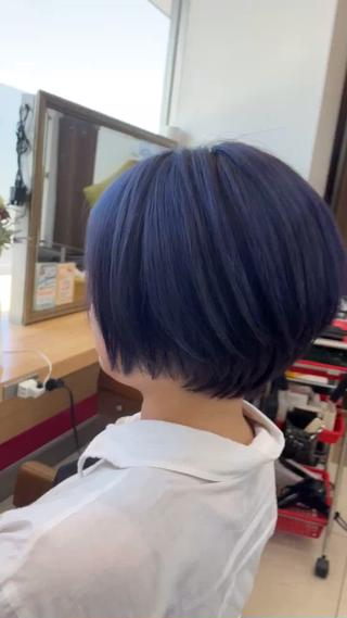 ショート カラー 💫カットパーマ💫 伊原虎太郎のヘアスタイル