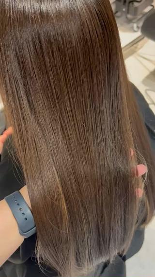 ロング カラー 《.Xian》ホソミ /透明感カラー/艶髪のヘアスタイル