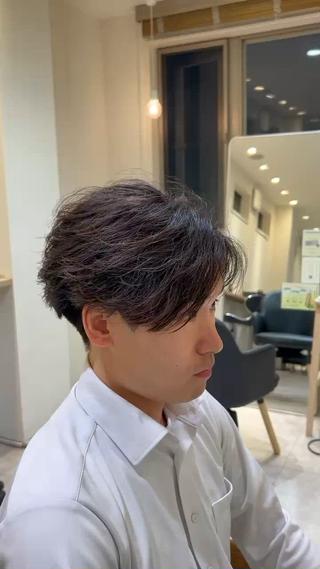 パーマ メンズ いぶき/透明感カラー 🎨メンズパーマ🔥のヘアスタイル