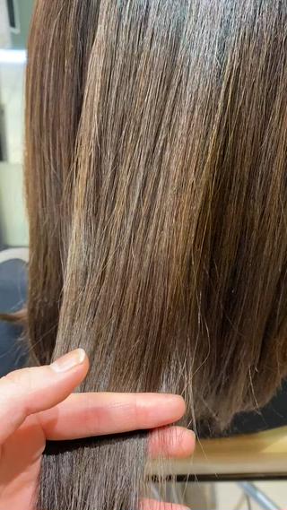 セミロング カラー PREVIA銀座渡辺 真矢のヘアスタイル