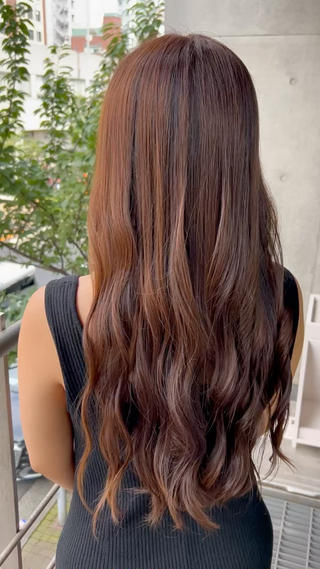 ロング カラー PREVIA銀座渡辺 真矢のヘアスタイル