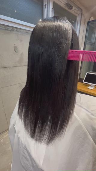 高濃度水素ULTOWAトリートメントで柔らかく艶のある髪に仕上げていきます