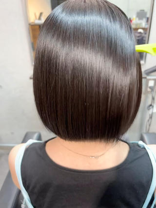 ショート カラー パーマ ショートボブ髪質改善 縮毛矯正上手い山道潤のヘアスタイル