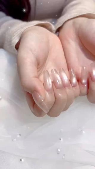 ネイル AKANE 🧴のネイルデザイン