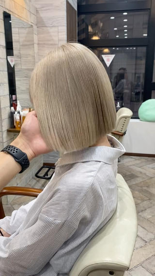 ショート カラー パーマ ヘアアレンジ メンズ キッズ ネイル マツエク・マツパ ハイライト、レイヤー カット/西梅田/中西のヘアスタイル