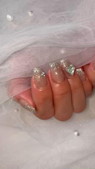 ネイル ANELA mのネイルデザイン