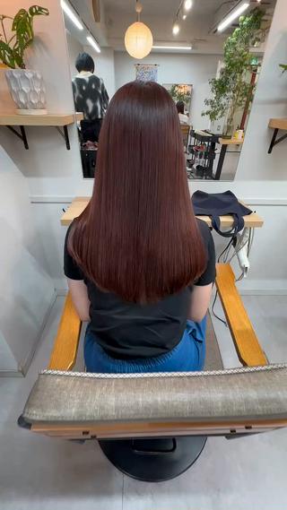 髪質改善トリートメント
ツヤ髪
イノアカラー
ロングヘア