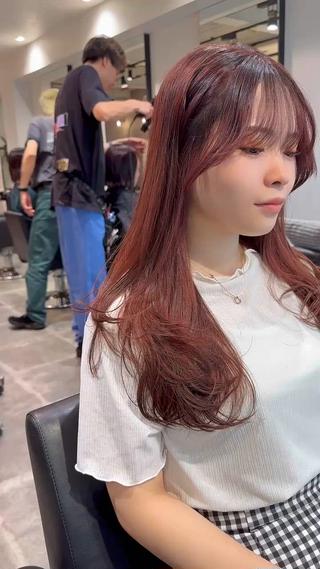 今トレンドのレイヤーカット

内巻きだけでもここまで動きが出てくれますよ

#レイヤーカット 