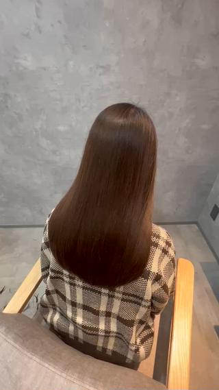 ロング カラー 中村 ひなたのヘアスタイル