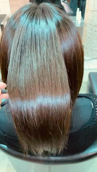 セミロング ぱく みやんのヘアスタイル