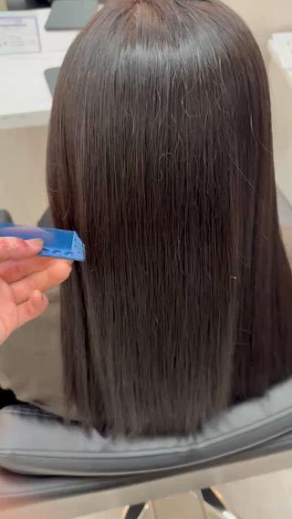 ミディアム 冨江 弘貴のヘアスタイル