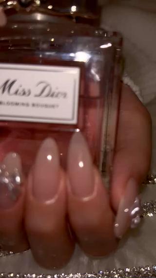 ネイル moumou nailのネイルデザイン