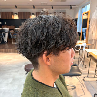 パーマ メンズ 男の理想を叶える🔥 メンズパーマ特化｜関のヘアスタイル
