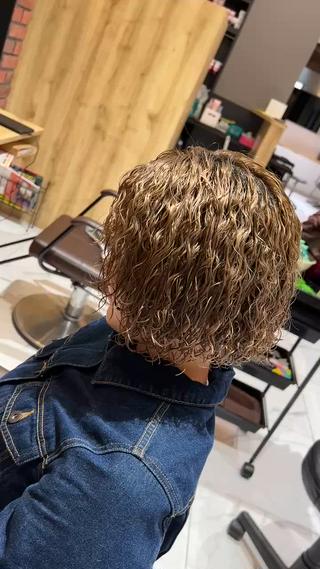 ミディアム パーマ ルクール喜多町店 こむろのヘアスタイル