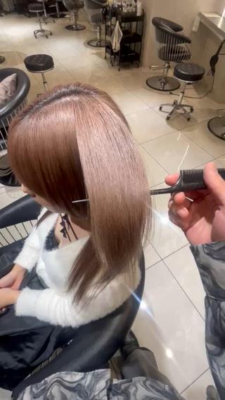 カラー euphoria所属・内間 光輝のヘアスタイル