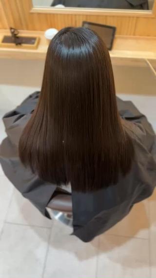 ロング attrait南堀江所属・乾かすだけで艶髪 松村海世のヘアスタイル