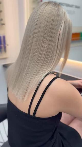 カラー ナチュラル透明感✨/ LAPIS  REOのヘアスタイル