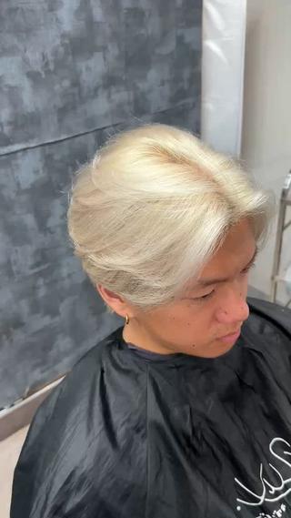ミディアム カラー メンズ 💈センターパート 特化💈山本雄太のヘアスタイル