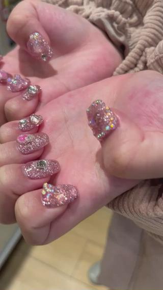 ネイル ASPILEAF所属・アスピリーフ さとみのマツエク・マツパデザイン